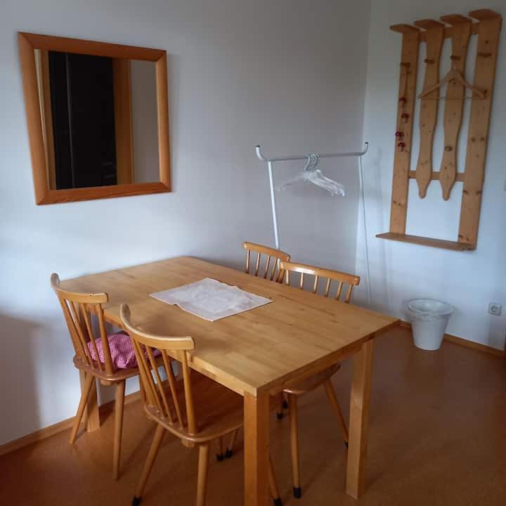 Goldsteig-Einzelzimmer Windischeschenbach エクステリア 写真